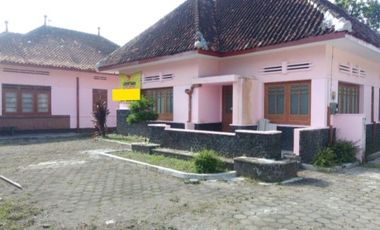 Rumah klasik di dekat malioboro, dekat stasiun lempuyangan, dekat pakualaman yogyakarta.
