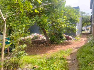 di jual cepat tanah darat asli di lingkungan dlm kampung ramai penduduk lokasi Ciledug Tangerang kota