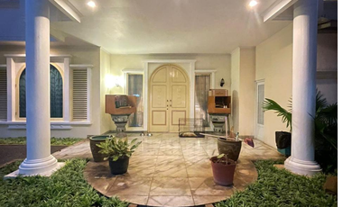 Dijual Luxury House di Abdul Madjid, Jakarta Selatan | Semi Furnished, Siap Huni, Private Pool, SHM