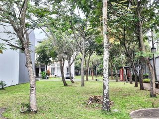 Dijual Kavling BSD Hylands Greenwich Park Posisi samping taman