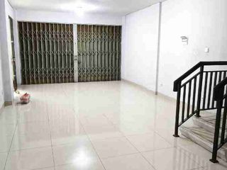 dijual / sewa ruko m square