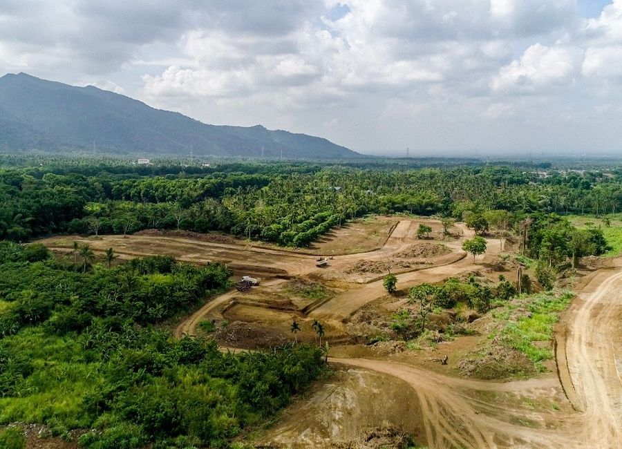 Mount Malarayat Golf & Country Club, Lipa, Batangas image 3