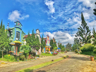 SEWA MURAH VILLA MIKY KOTA BUNGA PUNCAK BOGOR CIANJUR