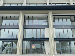Dijual Ruko premium Hampton Studio Loft Tipe Lebar 6 meter Gading Serpong High Ceiling Hadap Boulevard utama