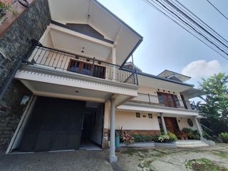 Dibawah Harga Pasar Dijual Cepat Super Bu Sariwangi LT 287 M² LB 325 M² 2,5M