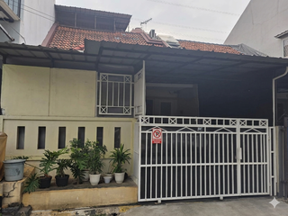 Rumah Semi Furnished Metro Permata Tangerang Akses Mudah & Lingkungan Asri