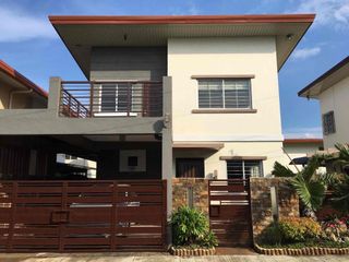 4 bedrooms house for rent
