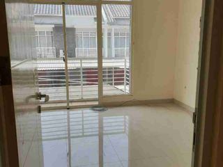 Di Jual Cepat Rumah Green Lake City Siap Huni
