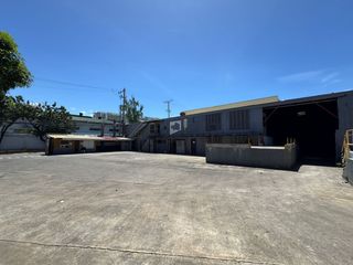 Industrial Lot for Sale along West Service Road Parañaque | 2,203 sqm | With Old Warehouse | ₱100K/sqm | ₱220.3M
