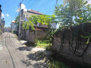 Buc Tanah Strategis 150M2 Gita Sura Peguyangan Dkt Sman8, Warung Mina