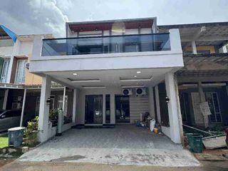 Dijual Rumah 1.5 Lantai Beverly Green Batam center