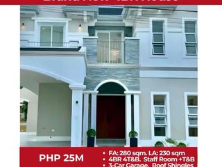 CHATEAU DE PARIS-SOUT FORBES Brand New 4BR House