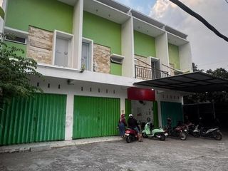 2 unit ruko lokasi premium dekat kantor OJK Mataram