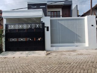 Dijual Rumah Baru - Andakasa, Denpasar Barat