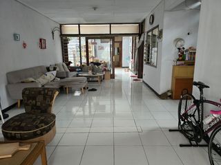 Rumah 1,5 Lantai Nyaman Strategis di Sayap Pajajaran Bandung