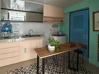Rumah Kost + Parkir Mobil AC Wi-Fi, Waterheater, Fully Furnished, di Jakarta Barat