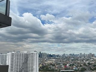 Best offer Condo Taguig 2 bedroom with parking slot 7M