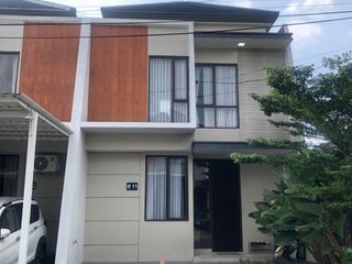 Dijual Rumah Samira Regency Fully Furnished Jalan Gondang type saphirre Kota Bekasi