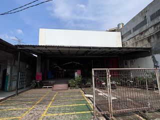 DI Sewa Tempat Usaha atau Gudang Strategis Area Naroggong Raya