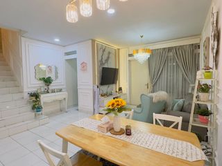 Rumah Cantik 2 Lantai Full Furnished di Cluster Fluora Talaga Bestari – Siap Huni, Lokasi Nyaman! Nego Sampai Deal!!