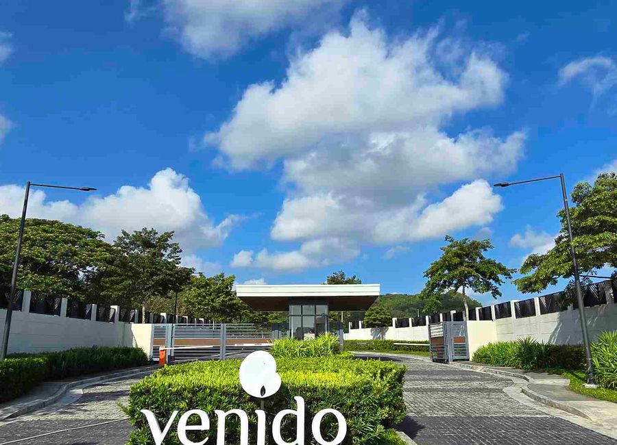 Venido, Biñan, Laguna image 2