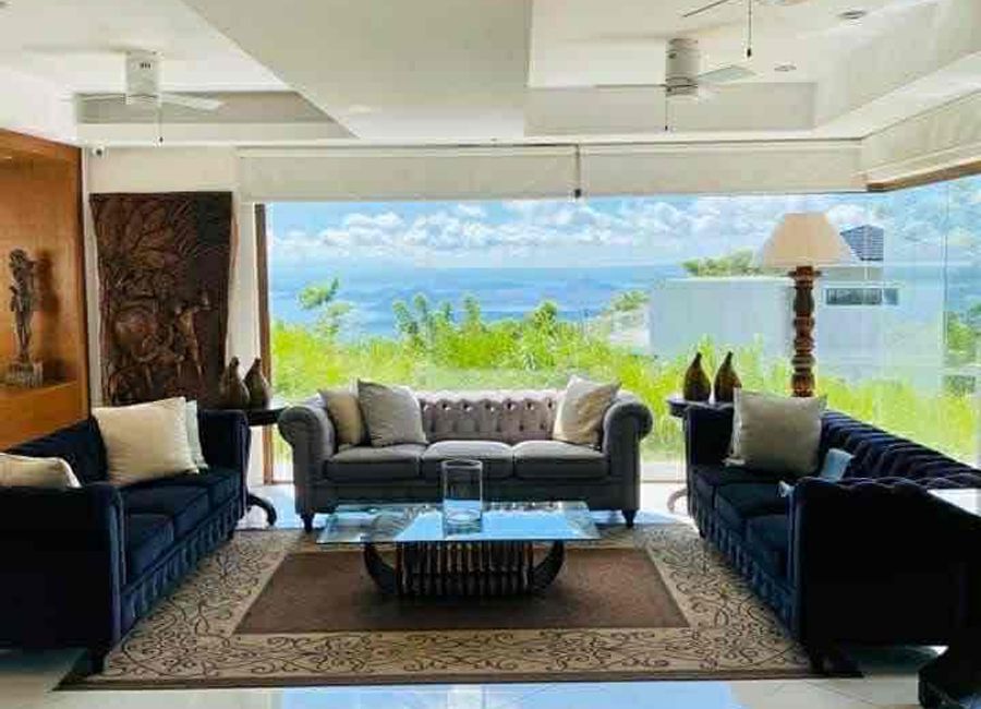 Paseo de Enrile, Splendido Taal Residential Golf & Country Club, Laurel, Batangas