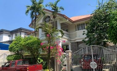 6 Bedroom House for Sale in Loyola Grand Villas