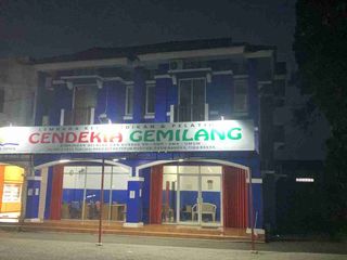 Ruko Gandeng Tigaraksa + Take Over kepemilikkan dengan Usaha  Les Anak