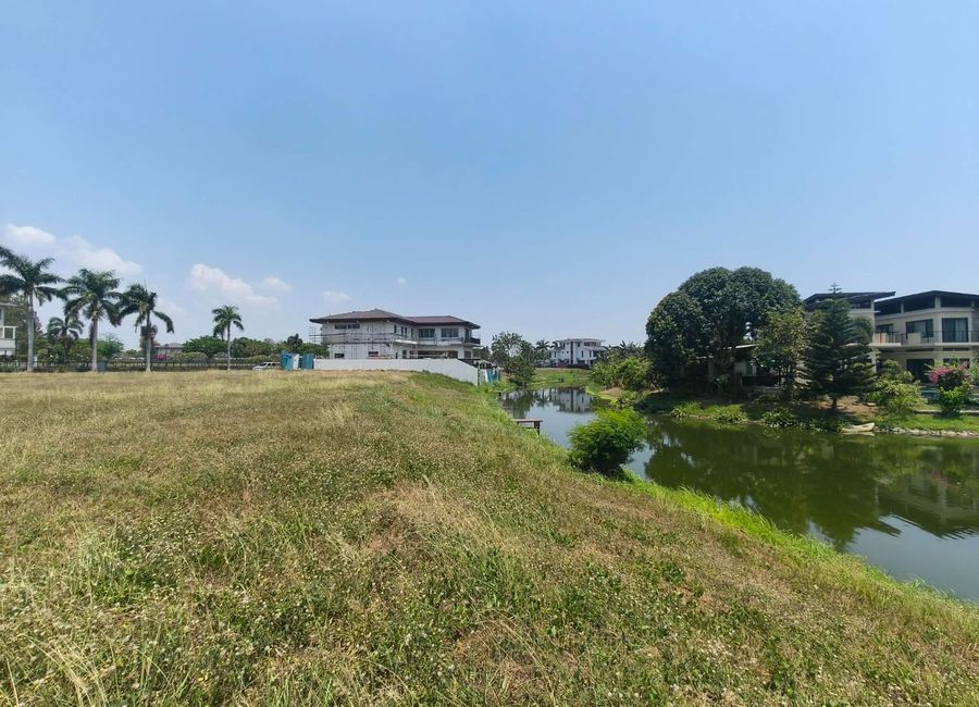 South Lake Drive, South Lake Village, Malitlit, Santa Rosa, Laguna