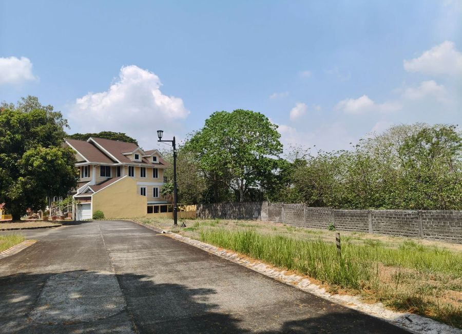 Georgia Club, Don Jose, Santa Rosa, Laguna