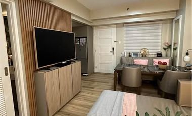 Condominium for Sale at FLAIR RESIDENCES (DMCI) Highway Hills, Mandaluyong City