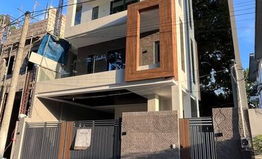 5-Bedroom House for sale in Tandang Sora, Quezon City