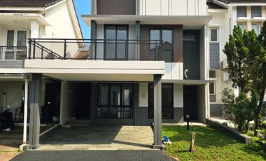 Rumah Brand New The Green BSD Dekat Statiun dan Lingkungan Asri