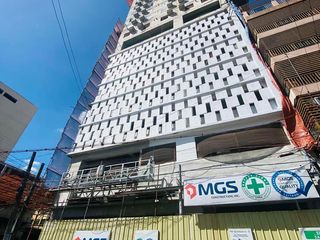 33K MONTHLY DP NEARLY TURNOVER CONDO NEAR UST