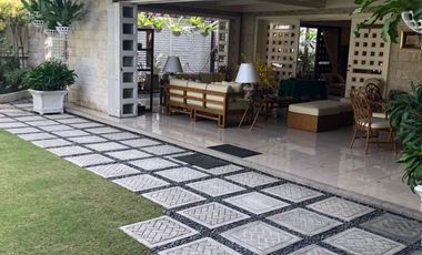 WEST GREENHILLS WILSON BEAUTIFUL WELL MAINTAINED HOUSE