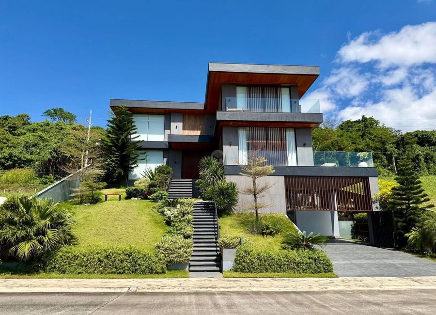 Spine Road, Ayala Greenfield Estates, Maunong, Calamba, Laguna