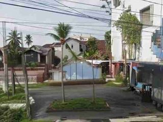 DI JUAL TANAH LOKASI STRATEGIS DI JL. AHMAD YANI KM 1 BANJARMASIN

Spesifikasi :

Luas Tanah : 252m²

Lebar : 10.5 Meter

Panjang : 24 Meter

SHM

Harga 4,3 Milyar Nego