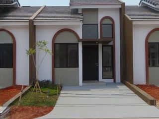Rumah Murah Full Renovasi di Cluster Perumahan Amara Village Siap Huni Dekat Stasiun KRL & Akses Tol Legok Parung Panjang Bogor Legok KL