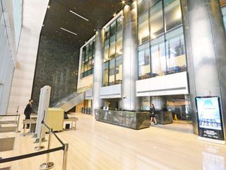 Fitted Office Space for Sale in Makati City CBD | 715 sqm | 8 Parking | World Center | ₱127M