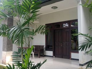 Dijual Rumah Clasic lokasi  Puri Gading JImbaran Bali
