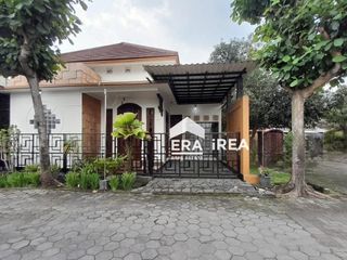 RUMAH CLUSTER FURNISHED DIJUAL DI SOLO DEKAT EXIT TOL GONDANGREJO