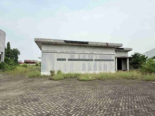 Dijual Tanah dan Bangunan Cocok Untuk Usaha lokasi Jalan Kletek Taman Sidoarjo