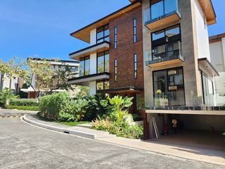 House For Sale in Mckinley Hill Village, BGC, Taguig City