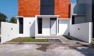 Dijual Rumah Kadipiro Banjarsari Solo