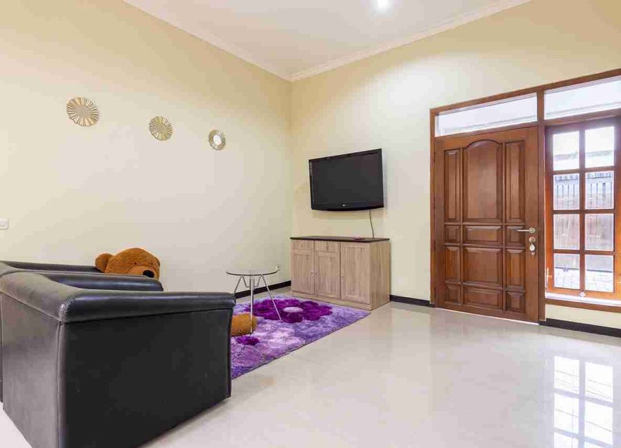 Active Guest House in Margorejo Surabaya for Sale | Lamudi.co.id