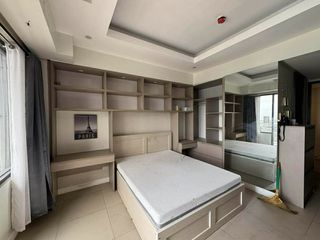 Studio with Balcony for Rent at Baseline Premier