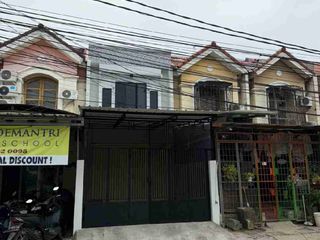 Di Jual Cepat Ruko Grand Poris Siap Huni