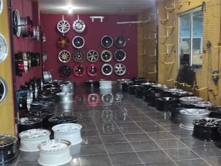 Bangunan Komersil untuk usaha Bengkel Mobil Murah di Lokasi Sangat Strategis Diciputat Pamulang