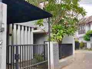 Rumah Cantik strategis Batu Bidak Kerobokan Bali