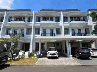 BANTING HARGA GILA GILAAN!!! MURAH BANGET!!! Rumah Baru Gress di Sutera Winona Alam Sutera